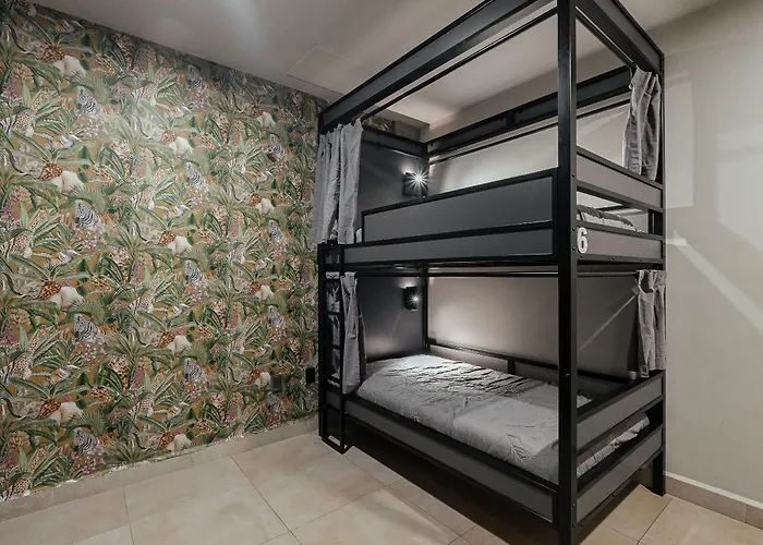 Cozy Bed In Mixed